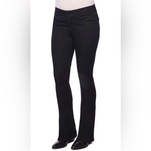 Democracy itty bitty boot cut jean, black, size 8.